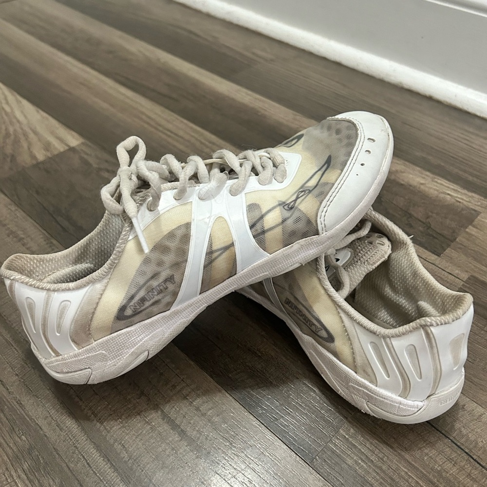 NFINITY Vengeance Cheer shoes